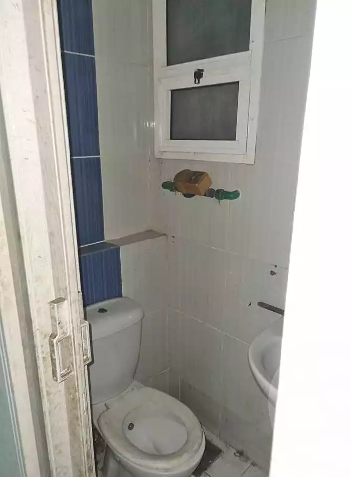 https://aqarmap.com.eg/en/listing/6644246-for-rent-alexandria-sydy-bshr-sydy-bshr-bhry-shr-mhmwd-l-yswy