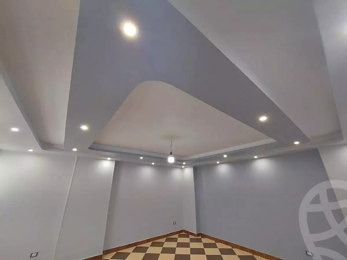 https://aqarmap.com.eg/ar/listing/6644382-for-sale-cairo-helwan-helwan-el-sharkeya-latif-basha-st