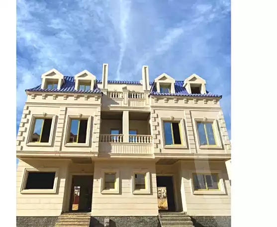 https://aqarmap.com.eg/ar/listing/6644555-for-sale-cairo-al-oubour-compounds-turath-park-compound