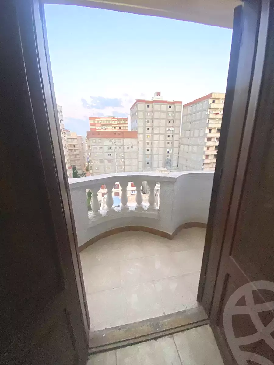 https://aqarmap.com.eg/ar/listing/6645295-for-sale-alexandria-l-jmy-el-kilo-21