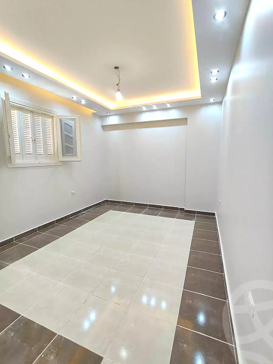 https://aqarmap.com.eg/ar/listing/6645317-for-sale-alexandria-sydy-bshr-sydy-bshr-bhry-khalil-hamada-st
