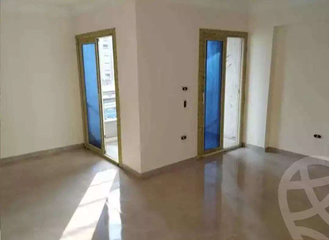 https://aqarmap.com.eg/ar/listing/6645733-for-rent-alexandria-sydy-bshr