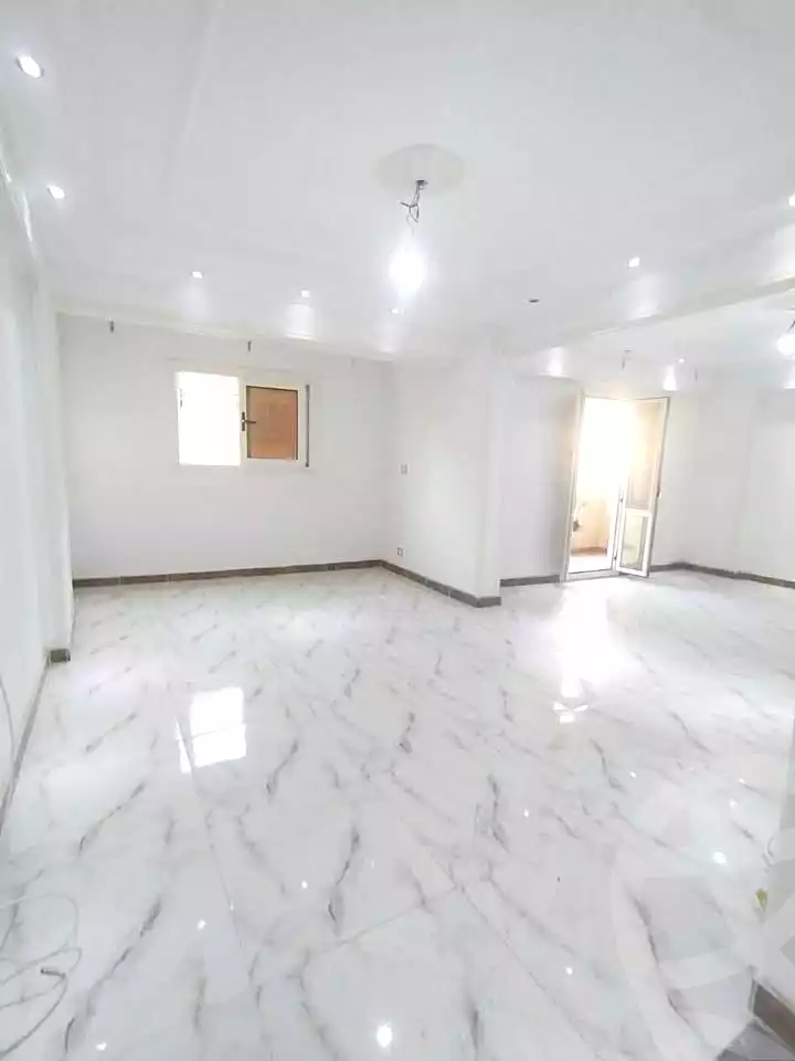 https://aqarmap.com.eg/ar/listing/6645960-for-sale-alexandria-miami