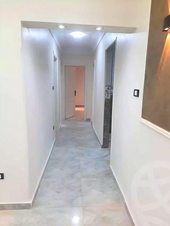https://aqarmap.com.eg/en/listing/6646644-for-sale-alexandria-l-jmy-el-hanouvel-radwan-st