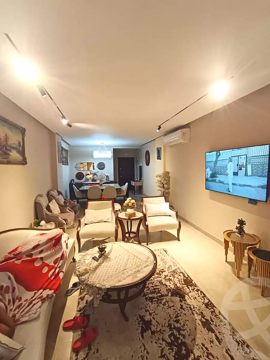 شقة بـ٤ غرف نوم في فيفث سكوير المراسم، صورة ٥ من ١٠