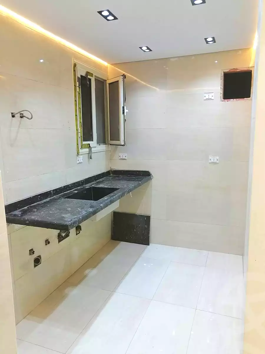 https://aqarmap.com.eg/en/listing/6646884-for-sale-alexandria-sydy-bshr-sydy-bshr-qbly-cairo-st