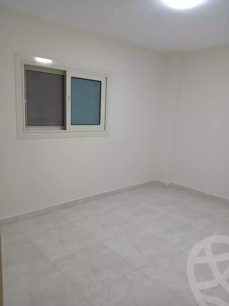 https://aqarmap.com.eg/ar/listing/6647330-for-rent-alexandria-el-asafra-shr-45