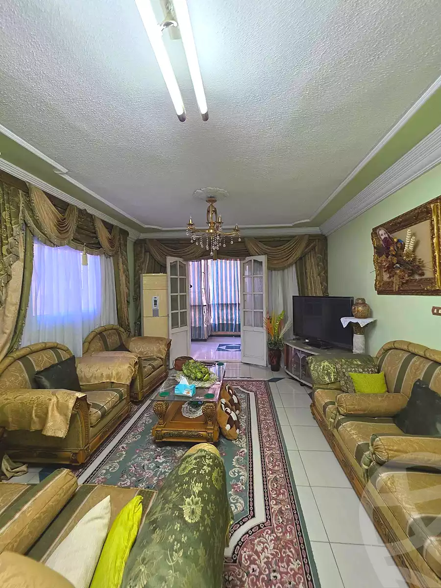 https://aqarmap.com.eg/ar/listing/6647462-for-sale-alexandria-sydy-bshr-sydy-bshr-bhry-shr-mhmwd-l-yswy