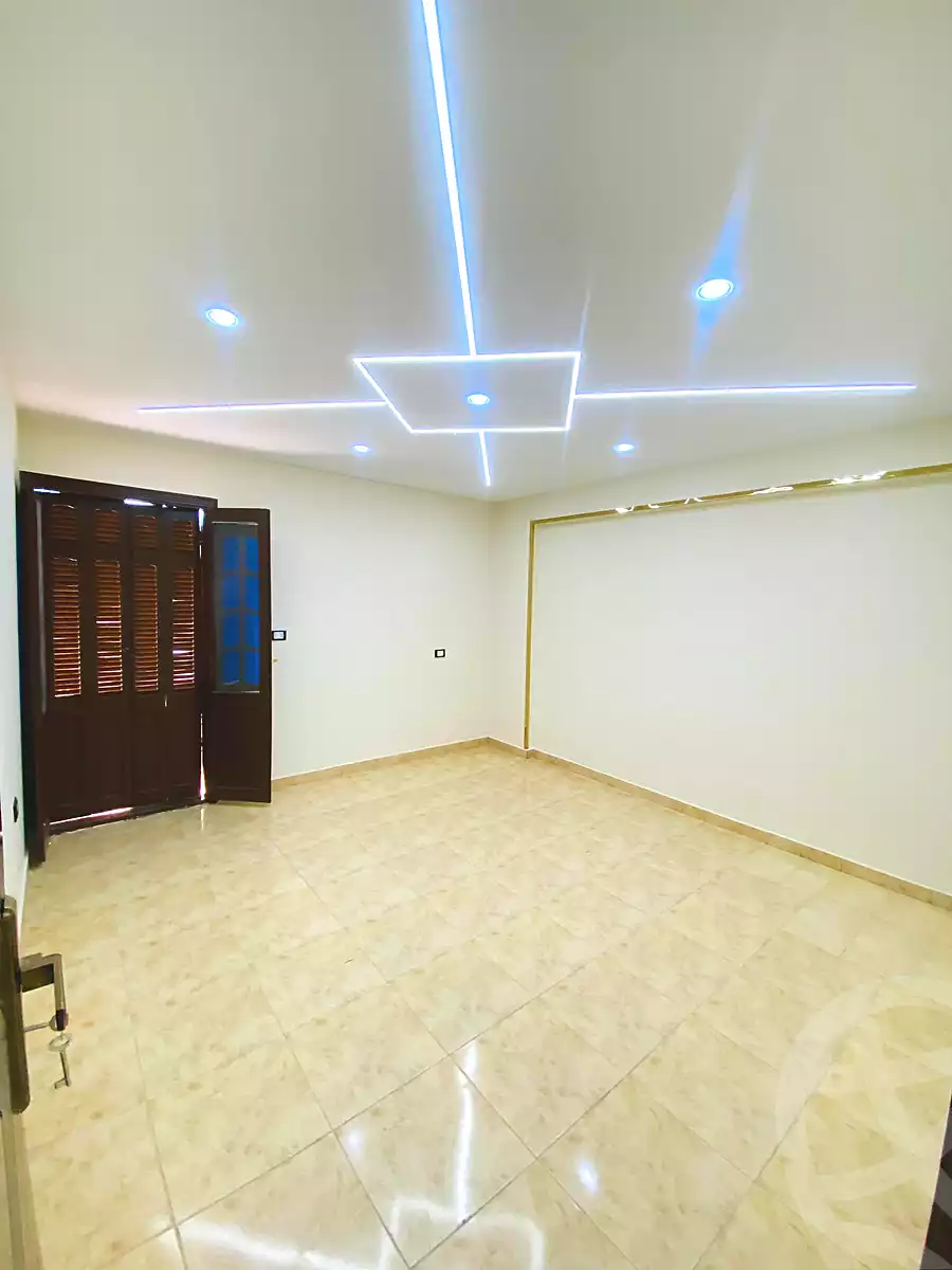 https://aqarmap.com.eg/en/listing/6647672-for-sale-alexandria-lsywf-el-falki
