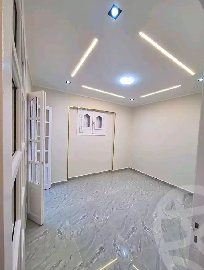 https://aqarmap.com.eg/ar/listing/6647768-for-sale-alexandria-sydy-bshr-sydy-bshr-bhry-el-shaikh-hussein-soliman-18-st