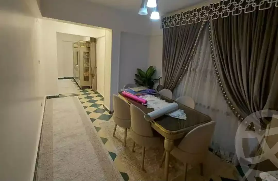 https://aqarmap.com.eg/en/listing/6647864-for-sale-alexandria-l-jmy-el-hanouvel-radwan-st