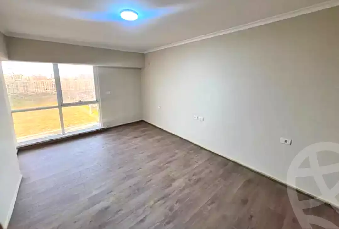 https://aqarmap.com.eg/ar/listing/6647886-for-rent-alexandria-smouha-compounds-in-smouha-grand-view-complex-alexandria-for-investment