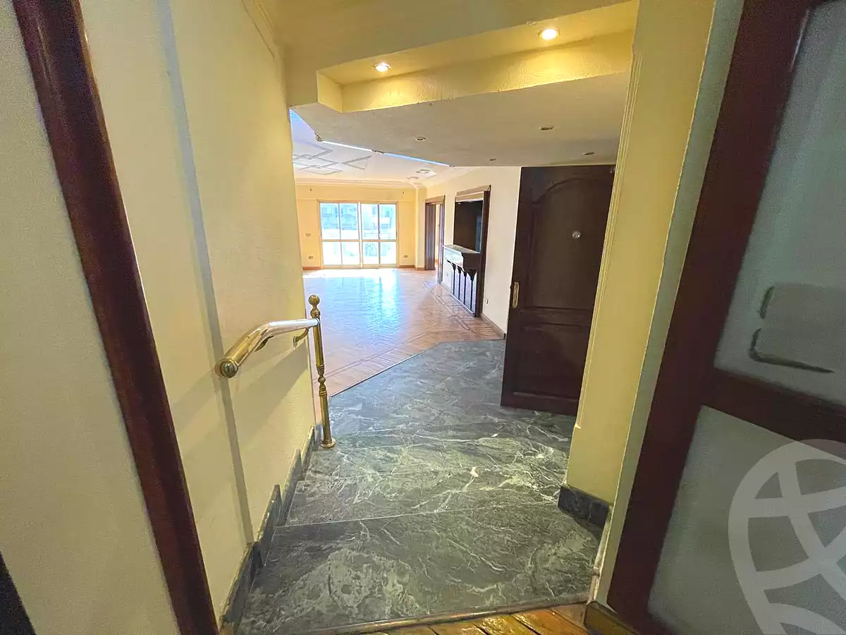 https://aqarmap.com.eg/ar/listing/6648388-for-sale-cairo-manial-manial-st