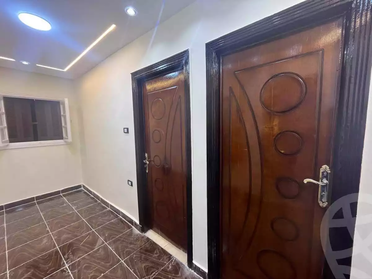 https://aqarmap.com.eg/ar/listing/6648457-for-sale-alexandria-bahray-el-anfoshy-sidi-abou-el-abbas-st