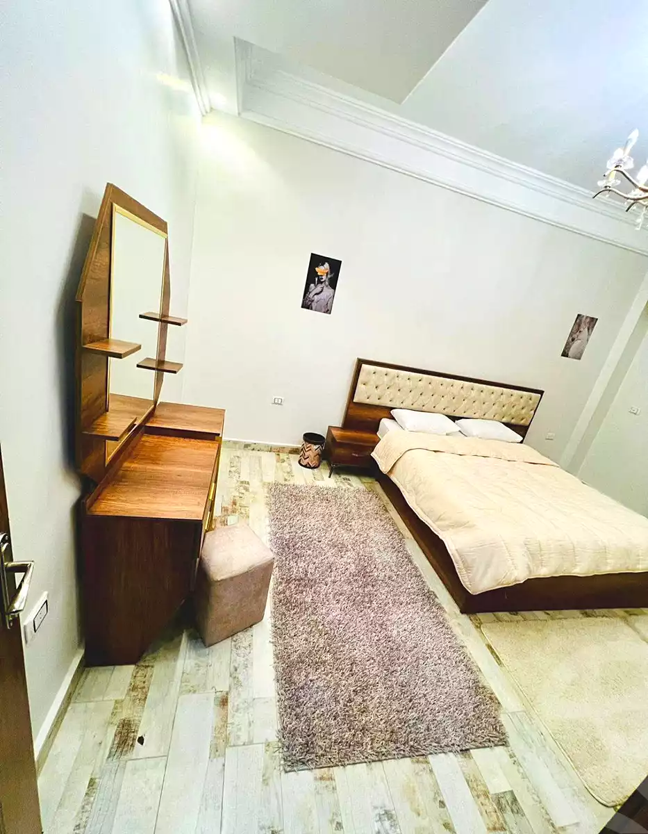 https://aqarmap.com.eg/ar/listing/6648907-for-sale-cairo-el-sheikh-zayed-city-compounds-zayed-heights-compound