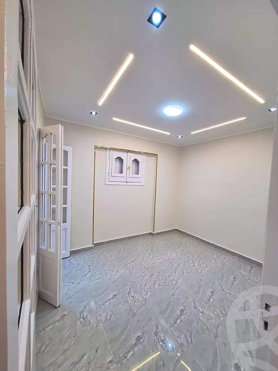 https://aqarmap.com.eg/ar/listing/6649589-for-sale-alexandria-sydy-bshr-sydy-bshr-bhry-shr-mhmwd-l-yswy