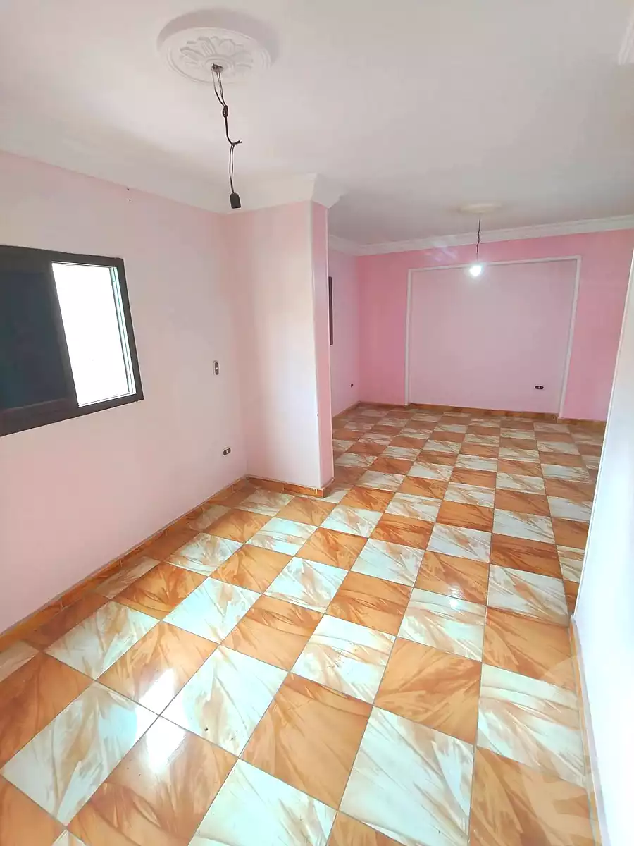 https://aqarmap.com.eg/ar/listing/6649810-for-sale-alexandria-sydy-bshr-sydy-bshr-bhry-shr-mhmwd-l-yswy