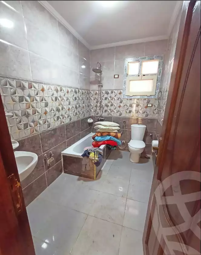 https://aqarmap.com.eg/en/listing/6649999-for-rent-cairo-helwan-sherif-st