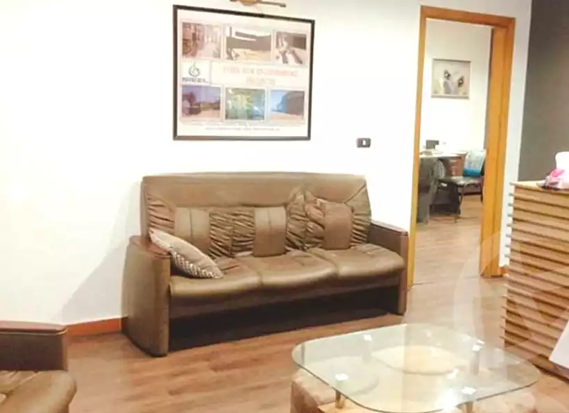 https://aqarmap.com.eg/en/listing/6650231-for-sale-alexandria-ganaklis