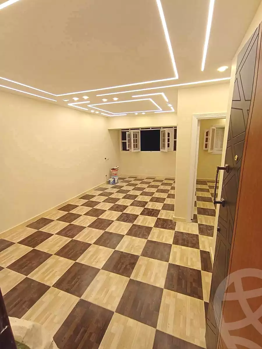 https://aqarmap.com.eg/en/listing/6651094-for-sale-alexandria-lsywf-el-falki