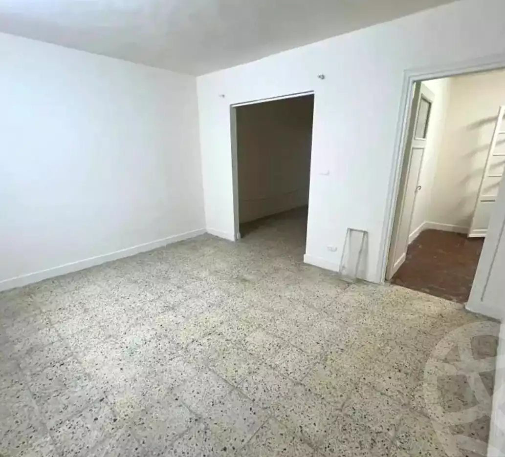 https://aqarmap.com.eg/en/listing/6651127-for-rent-alexandria-sydy-bshr
