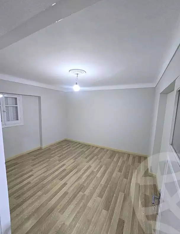 https://aqarmap.com.eg/ar/listing/6651170-for-sale-alexandria-ganaklis