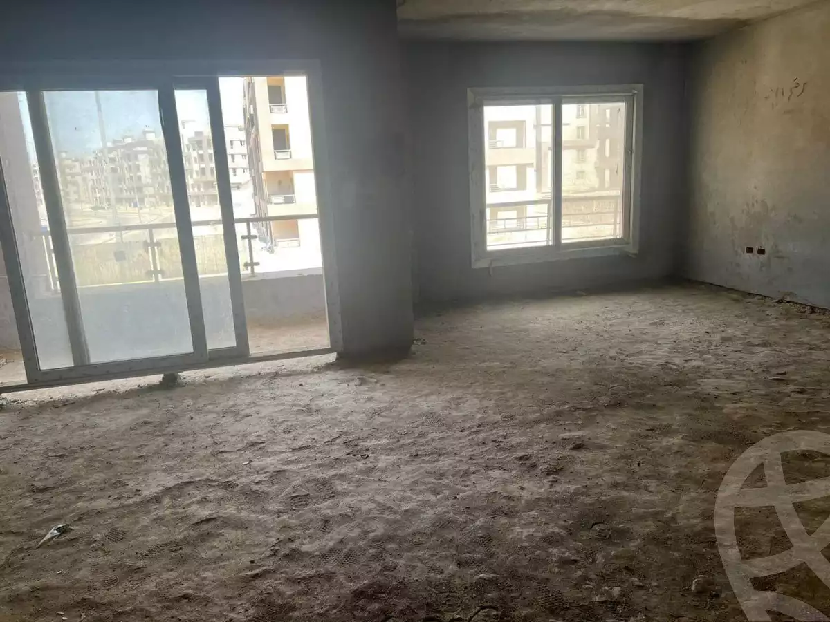 https://aqarmap.com.eg/ar/listing/6651419-for-sale-cairo-el-sheikh-zayed-city-compounds