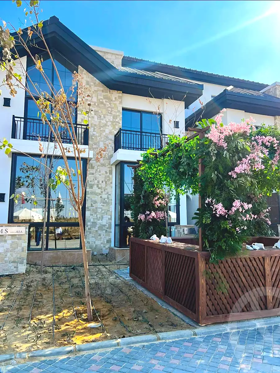 https://aqarmap.com.eg/ar/listing/6651573-for-sale-cairo-new-cairo-compounds-hyde-park-cluster-1-hyde-park