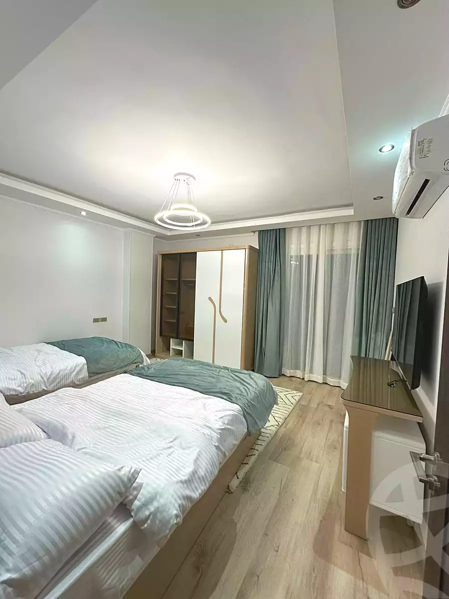 https://aqarmap.com.eg/en/listing/6652228-for-sale-cairo-new-cairo-compounds-mwrd-fq-llttwyr