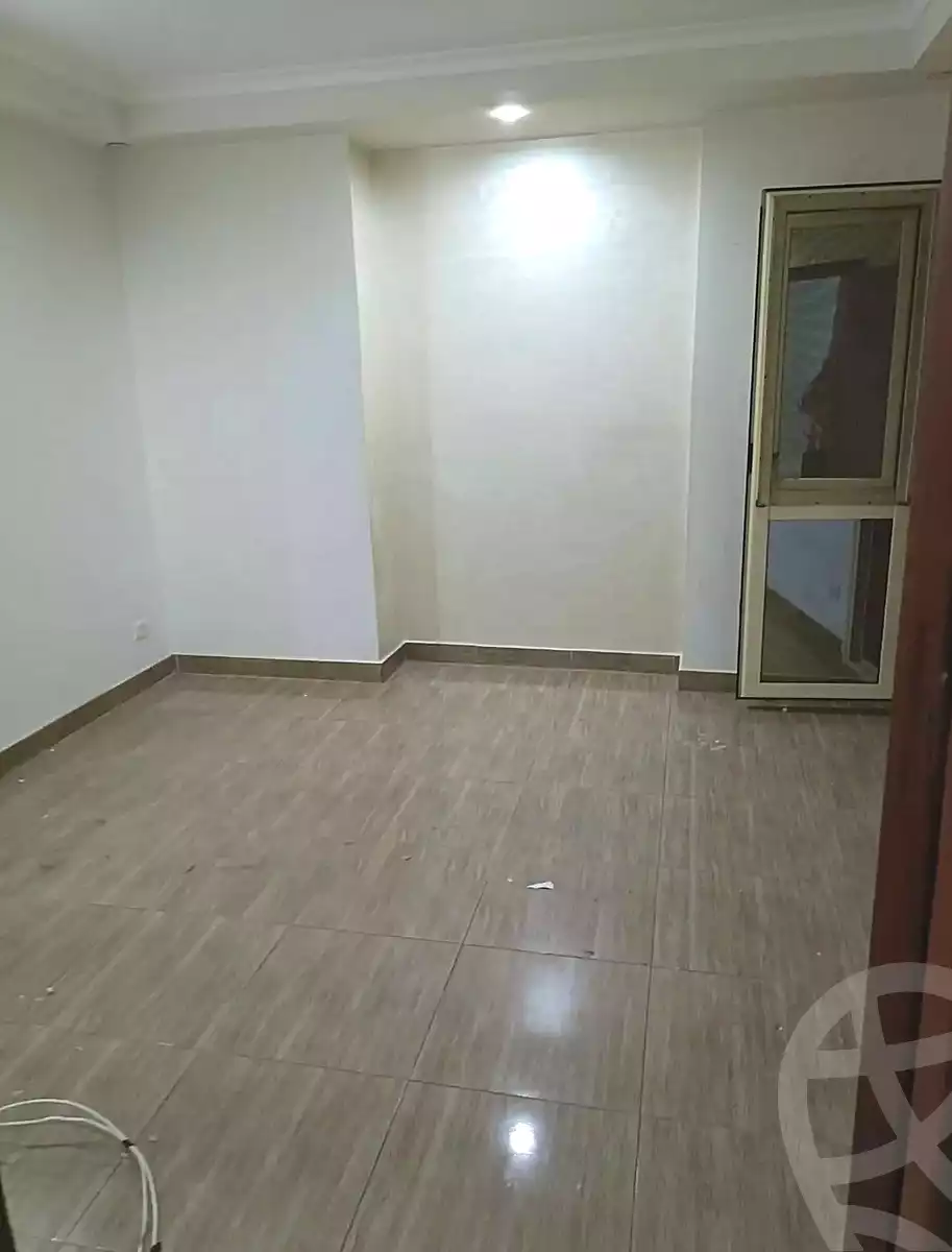 https://aqarmap.com.eg/ar/listing/6652307-for-sale-alexandria-camp-cesar-port-said-street