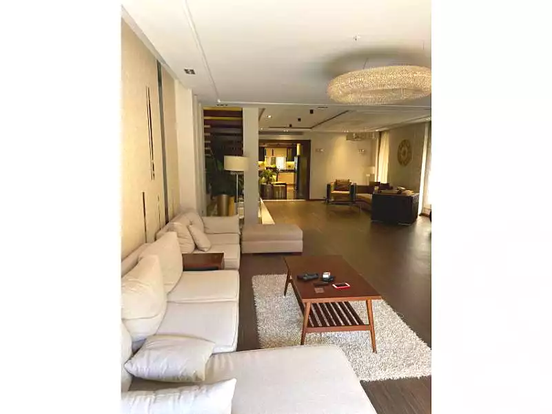 https://aqarmap.com.eg/ar/listing/6652384-for-rent-cairo-new-cairo-compounds-mountain-view-hyde-park