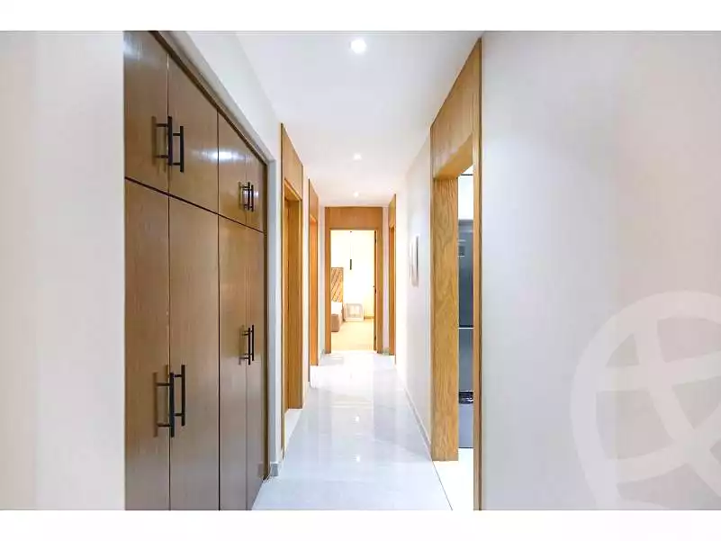 https://aqarmap.com.eg/en/listing/6652398-for-rent-cairo-new-cairo-compounds-hyde-park-centre-ville-hyde-park