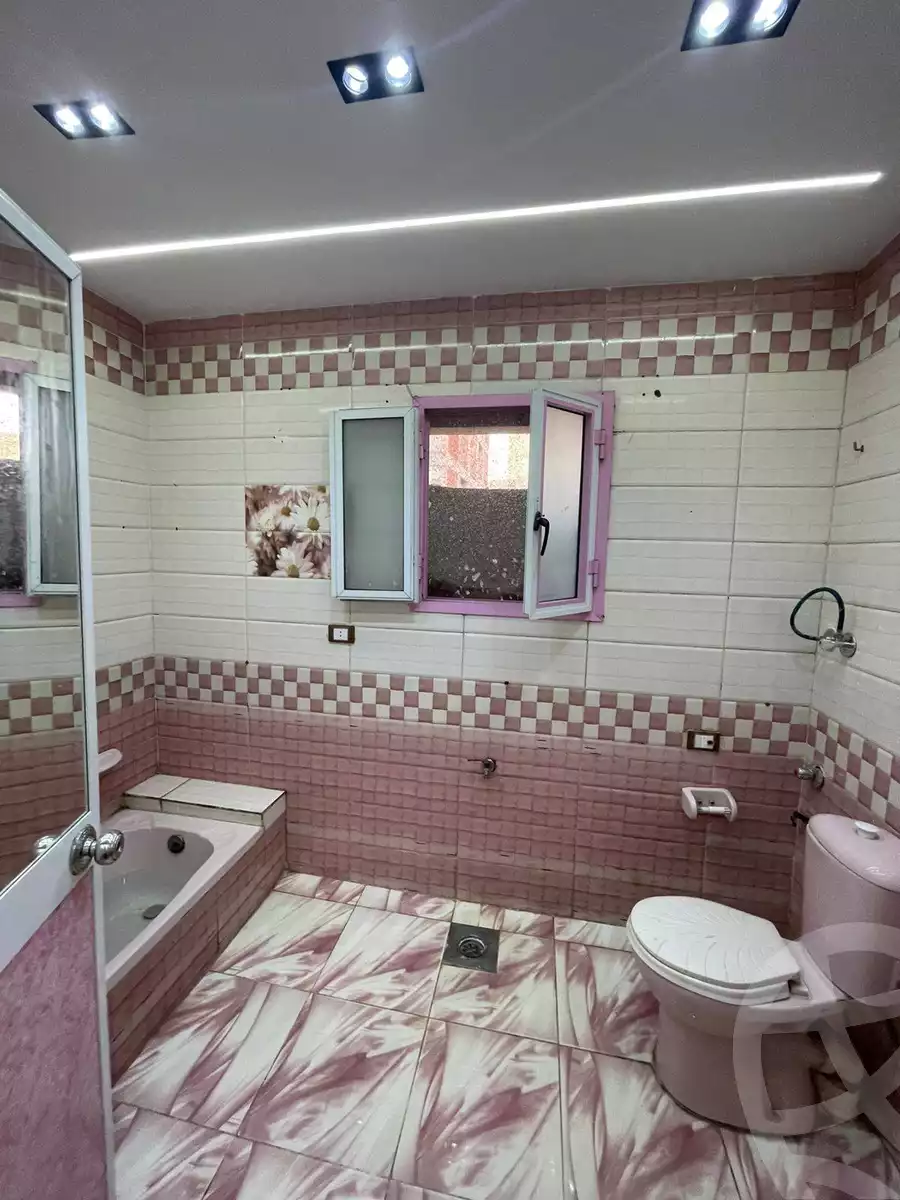 https://aqarmap.com.eg/ar/listing/6652443-for-sale-alexandria-l-jmy-lbytsh-ain-shams-st