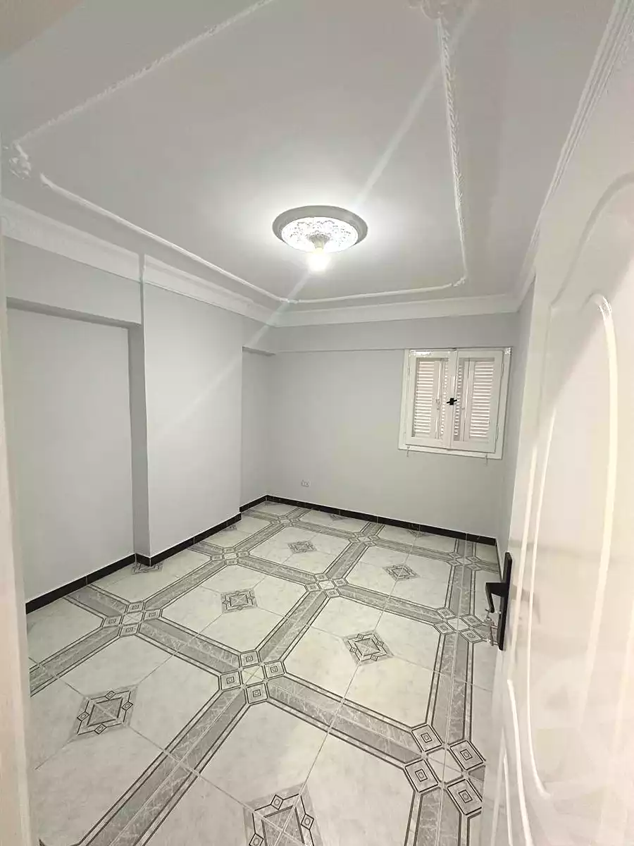 https://aqarmap.com.eg/en/listing/6652798-for-sale-alexandria-lsywf-shamaa