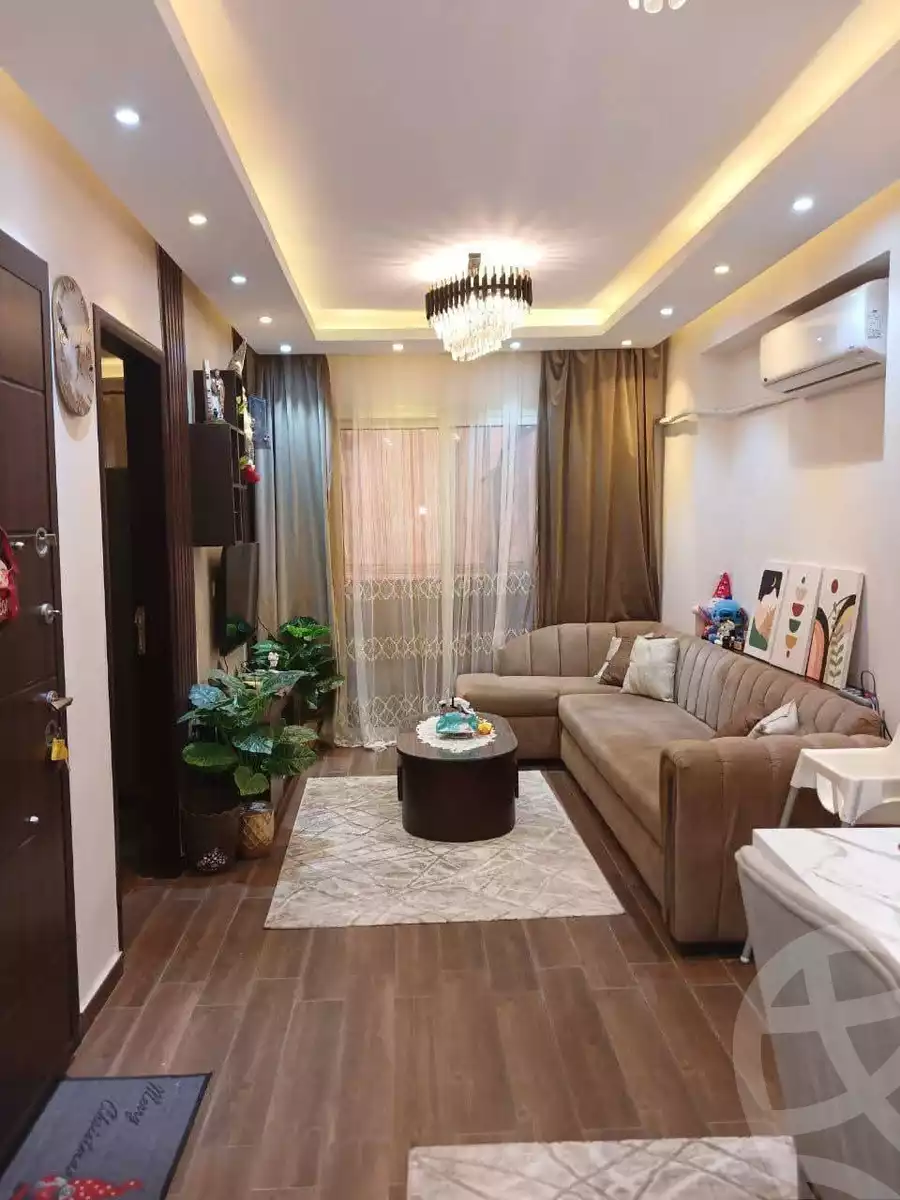 https://aqarmap.com.eg/ar/listing/6653235-for-sale-cairo-ain-shams-ahmed-esmat-st