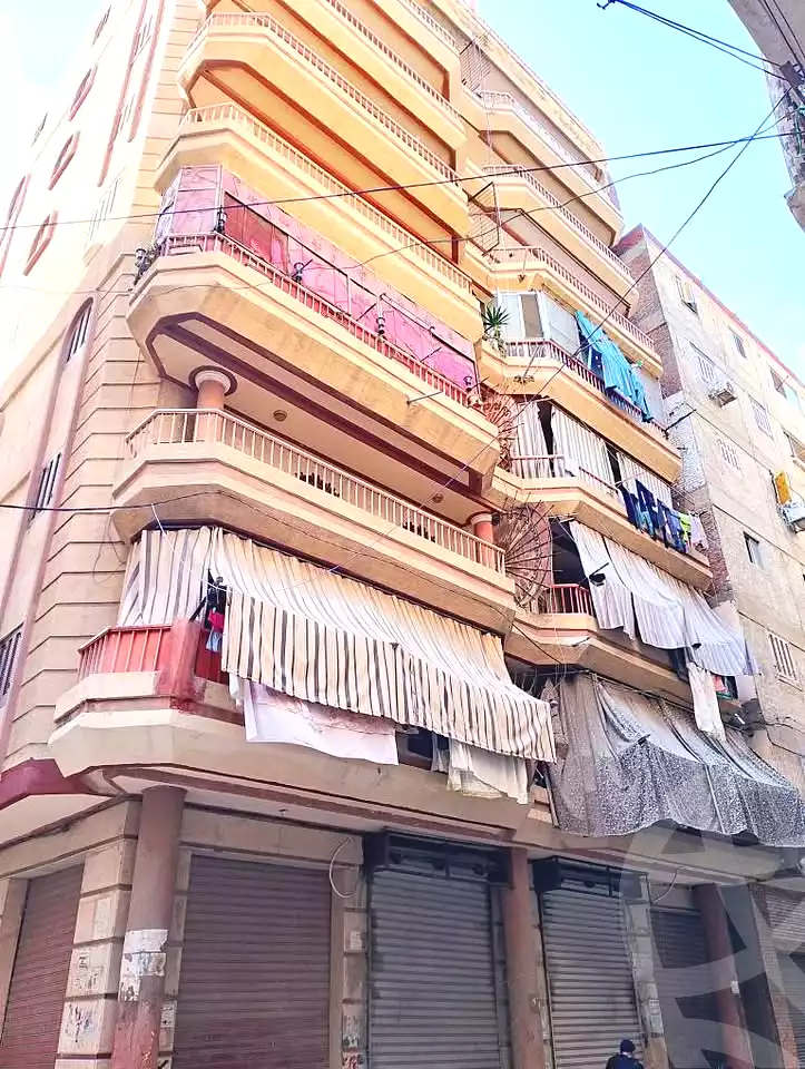 https://aqarmap.com.eg/en/listing/6653334-for-sale-alexandria-l-jmy-el-hanouvel-radwan-st