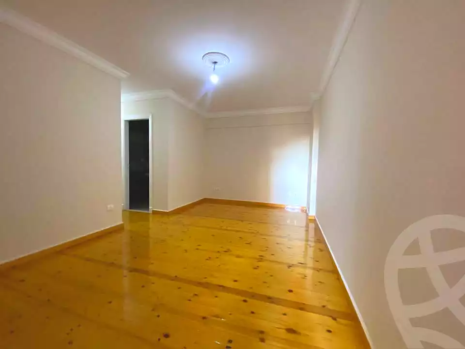 https://aqarmap.com.eg/en/listing/6653950-for-rent-alexandria-kafr-abdo