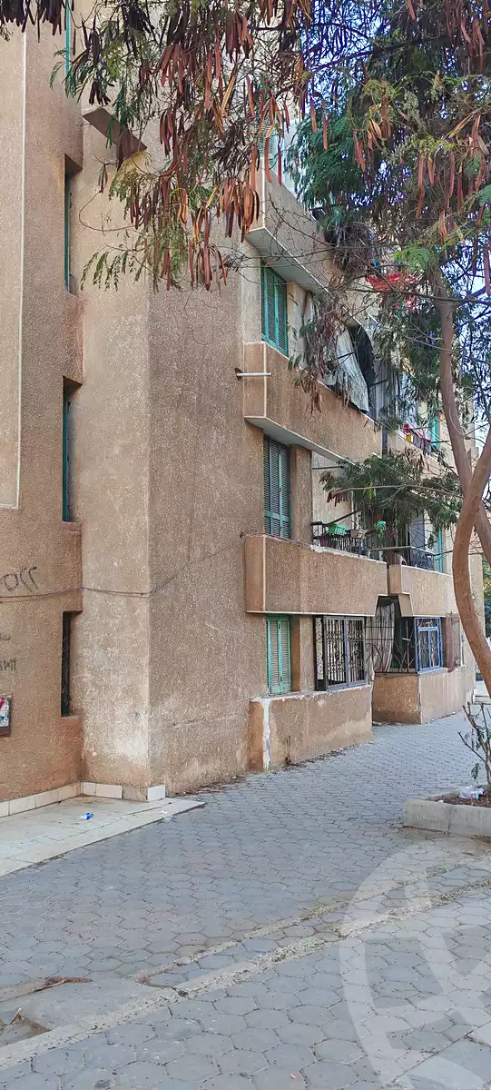 https://aqarmap.com.eg/ar/listing/6635351-for-sale-cairo-el-shorouk-tryq-lshbb