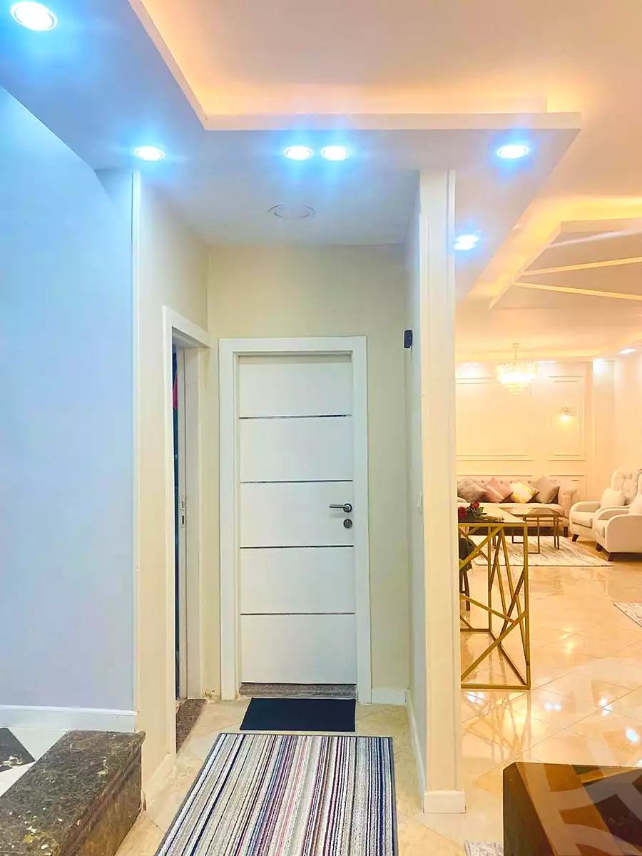 https://aqarmap.com.eg/ar/listing/6655456-for-sale-cairo-6th-of-october-el-ahyaa-neighborhood-2nd-ebad-el-rahman-st