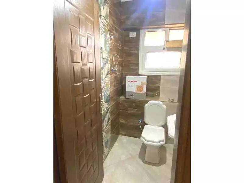 https://aqarmap.com.eg/en/listing/6655608-for-rent-cairo-new-cairo-compounds-the-square