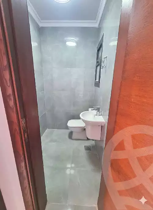 https://aqarmap.com.eg/ar/listing/6553000-for-sale-port-said-kmbwnd-fy-bwr-s-yd-porto-said-compound-amer-group