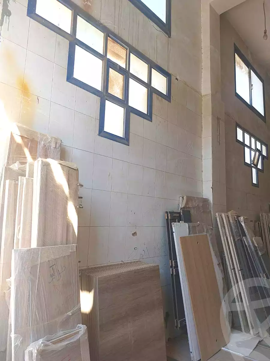 https://aqarmap.com.eg/ar/listing/6655687-for-sale-cairo-al-oubour-el-manateq-el-snaaya-first-industrial-zone
