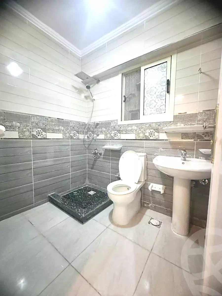 https://aqarmap.com.eg/ar/listing/6656230-for-rent-alexandria-miami-45-street