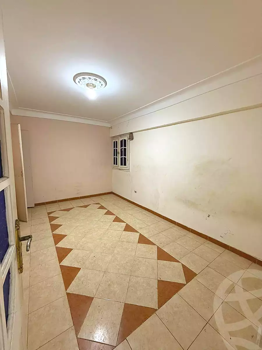 https://aqarmap.com.eg/ar/listing/6656747-for-sale-alexandria-sydy-bshr-sydy-bshr-bhry-shr-mhmd-njyb