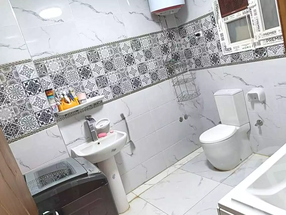 https://aqarmap.com.eg/ar/listing/6656997-for-sale-cairo-helwan-hadayek-helwan-el-eshrein-st