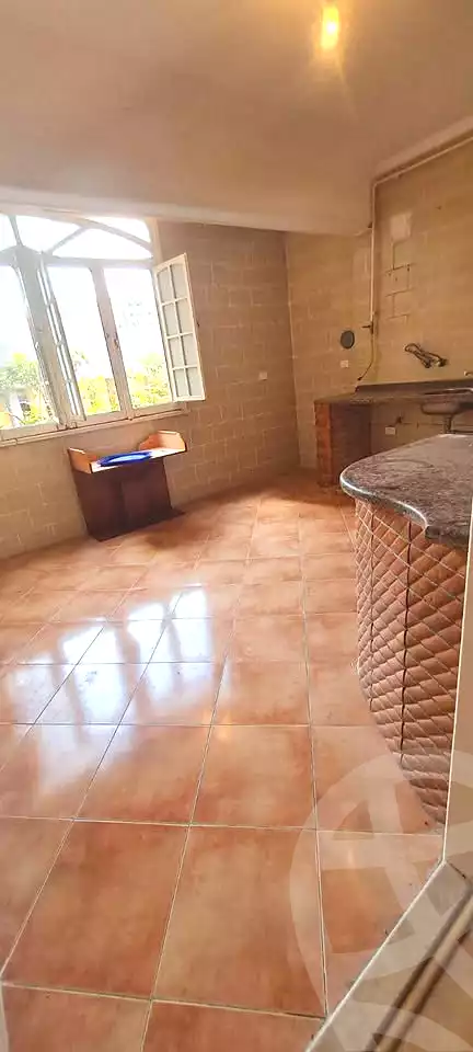https://aqarmap.com.eg/ar/listing/6657105-for-sale-alexandria-l-jmy-lbytsh-al-samalehy-1-st