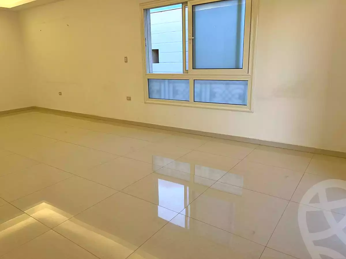 https://aqarmap.com.eg/ar/listing/6657526-for-rent-cairo-new-cairo-ganob-el-akadamiya-south-academy-a-zaid-ebn-haretha-st