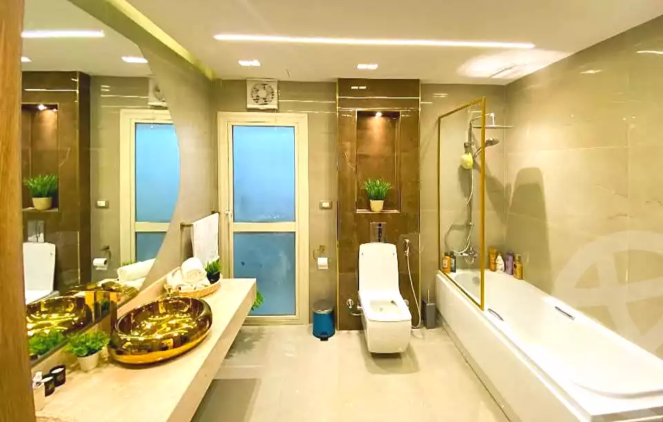 https://aqarmap.com.eg/en/listing/6658321-for-sale-cairo-mokattam-el-hadabah-el-wosta
