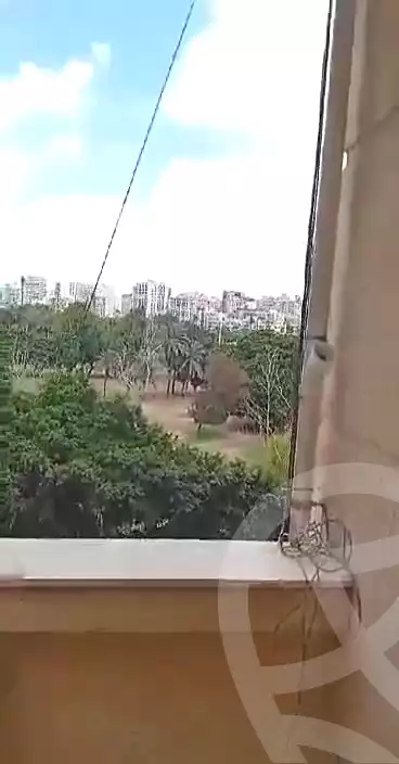 https://aqarmap.com.eg/ar/listing/6658870-for-sale-alexandria-ibrahimia-al-shahid-moafaq-abbad-hatata-st