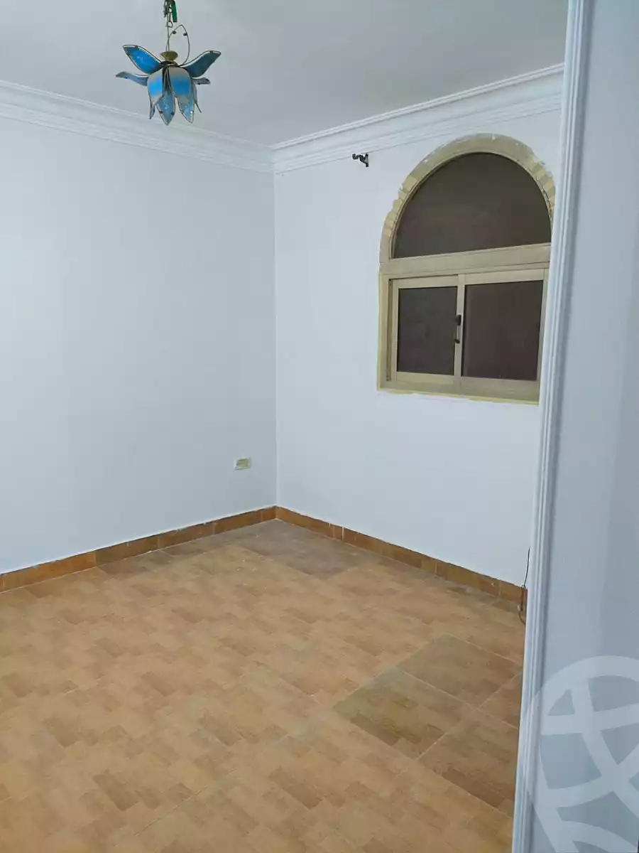 https://aqarmap.com.eg/en/listing/6659230-for-sale-qalyubia-shubra-el-khaima-el-shareaa-el-gadid-st